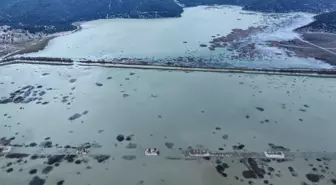 Yaz aylarında kuruyan Avlan Gölü, yağışların ardından yeniden su tuttu