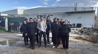Yalova'da işçiler ve tedarikçi firmalar, kendilerini dolandırdığını iddia ettikleri et firmasına suç duyurusunda bulundular