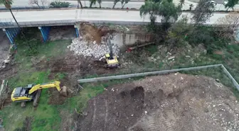 Adana'da James Bond filminin çekildiği köprü yıkılıyor