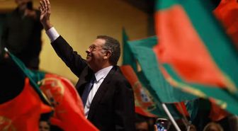 Portekiz'de Jose Seguro cumhurbaşkanı seçildi