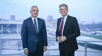 Bakan Ersoy, Almanya Kültür Bakanı Weimer ile bir araya geldi