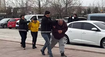 Bulgaristan plakalı otomobilde 24,5 kilo skunk ele geçirildi; 2 tutuklama