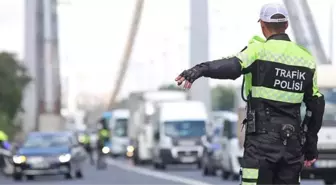 TİCARİ ARAÇ TRAFİK CEZASI SGK: Aracını başkasına kullandırma cezası ne kadar, hangi durumlarda uygulanıyor?