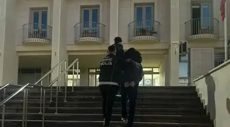 Yolcu otobüsünde 8 kilogram skunk ele geçirildi; 2 tutuklama