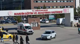 3'üncü kattan düşen 3 yaşındaki çocuk ağır yaralandı