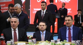 Adalet Bakanı Gürlek, Sakarya'da gazi ve şehit aileleriyle iftarda buluştu Açıklaması