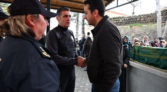 Adana'da yaya geçidinde motosikletin çarptığı bebek arabasındaki bebek hayatını kaybetti