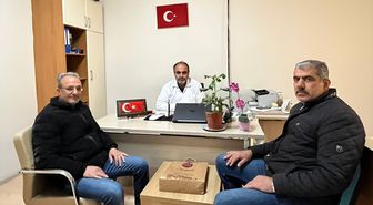 Ağın Belediye Başkanı Çakar, sağlık çalışanlarını ziyaret etti.
