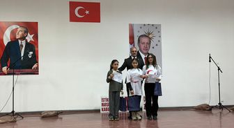 Ağın'da 'İstiklal Marşı'nın Kabulü ve Mehmet Akif Ersoy'u Anma Günü' programı düzenlendi