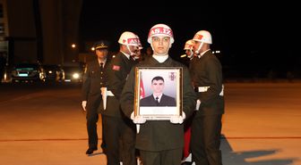 Ağrı'da askeri araç kazasında şehit olan asker için tören düzenlendi