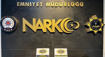Ağrı'da İranlı yolcunun vücudunda 860 gram uyuşturucu bulundu
