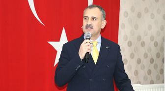 Ağrı Valisi Bozkurt, yetim çocuklar ve aileleriyle iftarda bir araya geldi