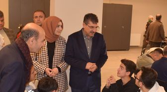 AK Parti Batman Milletvekili Nasıroğlu, vatandaşlarla iftar yaptı