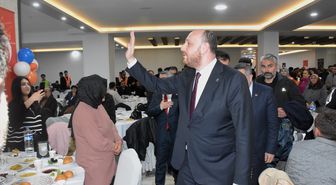 AK Parti Genel Başkan Yardımcısı Büyükgümüş, Van'da sahur programında konuştu Açıklaması