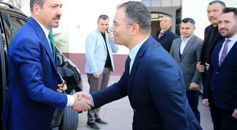 AK Parti Genel Başkan Yardımcısı Zorlu, Manisa'da AK Parti İl Başkanlığını ziyaret etti Açıklaması