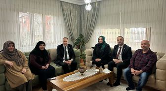 AK Parti Sakarya teşkilatı, şehit ailelerini ziyaret etti