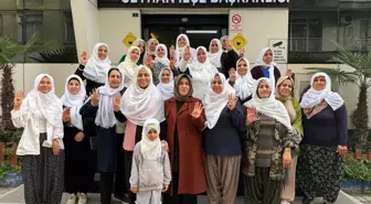 AK Parti Seyhan Kadın Kolları'ndan Mihalgazi Belediye Başkanı Güneş'e destek