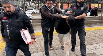 Aksaray'da annesinin erkek arkadaşını bıçaklayan kişi ile annesi tutuklandı