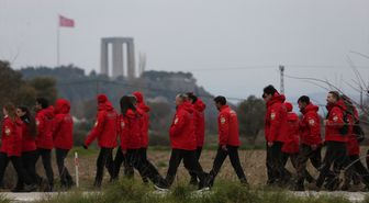 AKUT'tan Çanakkale Zaferi Yürüyüşü