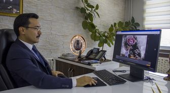 Akyaka Kaymakamı Demirtaş, AA'nın 'Yılın Kareleri' oylamasına katıldı