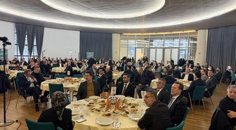 Almanya'da Türkler ve Almanlar birlikte iftar yaptı