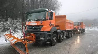 Anadolu Otoyolu ve D-100 kara yolunun Bolu Dağı geçişinde kar yağışı başladı