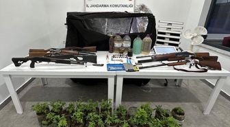 Antalya'da uyuşturucu ve ruhsatsız silah operasyonunda 2 kişi yakalandı