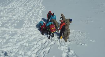 Ardahan'da çığ tatbikatı gerçekleştirildi