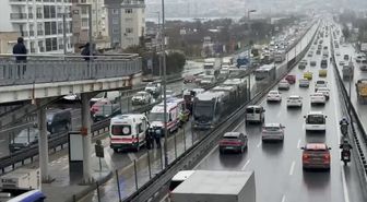 Avcılar'da Metrobüs Kazası: 5 Yaralı