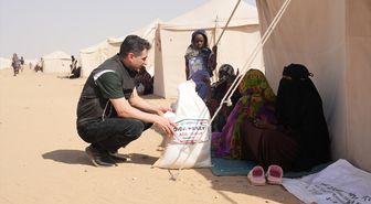 Avrupa Yetim Eli Derneğinden Sudan'da ramazan yardımı