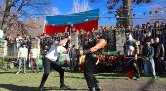 Azerbaycan'ın tarihi Şeki kentinde Nevruz coşkusu