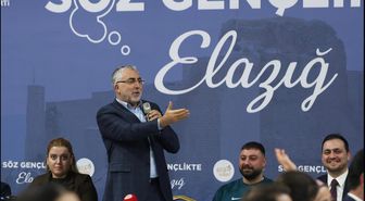 Bakan Işıkhan, Elazığ'da gençlerle sahurda bir araya geldi