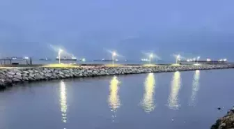 Bakırköy'de zabıta aracı denize düştü / Fotoğraf eklendi