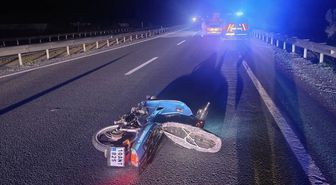 Balıkesir'de devrilen motosikletin sürücüsü öldü