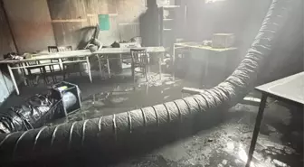 Balıkesir'de iş yerinde çıkan yangın söndürüldü