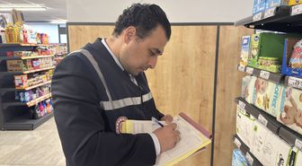 Balıkesir'de Ramazan Bayramı öncesi marketlerde denetim yapıldı