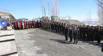 Başkale'de 18 Mart Şehitleri Anma Günü ve Çanakkale Deniz Zaferi dolayısıyla tören yapıldı