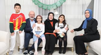 Başkan Çolakbayrakdar, iftarda Özsoy ailesinin konuğu oldu