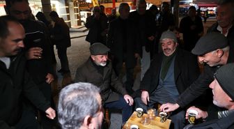 Başkan Çolakbayrakdar, ramazan ayında mahalle ziyaretlerine devam ediyor