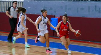 Basketbolda 18 Yaş Altı Kızlar Anadolu Şampiyonası Beyaz Grup karşılaşmaları, Uşak'ta yapıldı