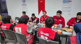Batman'da sivil toplum kuruluşlarının temsilcileri iftarda buluştu