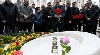 BBP Genel Başkanı Destici, Muhsin Yazıcıoğlu'nun kabrini ziyaret etti Açıklaması