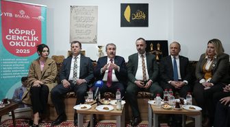 BBP Genel Başkanı Destici Üsküp'te gençlerle buluştu