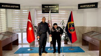 Bilecik İl Jandarma Komutanı Vanlı, 91 yaşındaki şehit babasını misafir etti