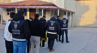 Bilecik'te bir kuyumcuyu soydukları öne sürülen 4 şüpheli tutuklandı