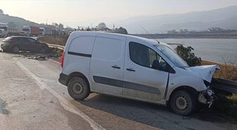 Bilecik'teki 2 ayrı trafik kazasında 2 kişi yaralandı
