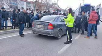 Bingöl'de Yaya Otomobilin Çarpmasıyla Yaralandı