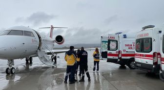 Bingöl'de rahatsızlanan bebek ambulans uçakla Ankara'ya sevk edildi