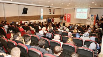 Bitlis'te 8 Mart Dünya Kadınlar Günü programı düzenlendi