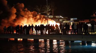 Bodrum'da marinada demirli 8 motoryatı etkileyen yangın kontrol altına alındı